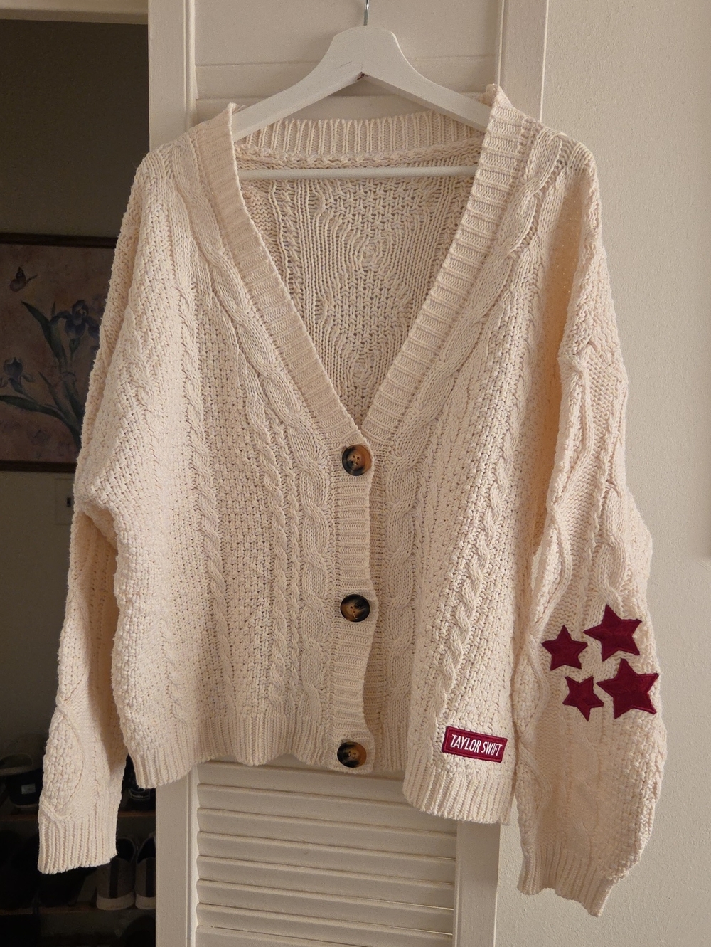 Taylor Swift Cream Cable Knit Cardigan with Maroon Star Accents Size L